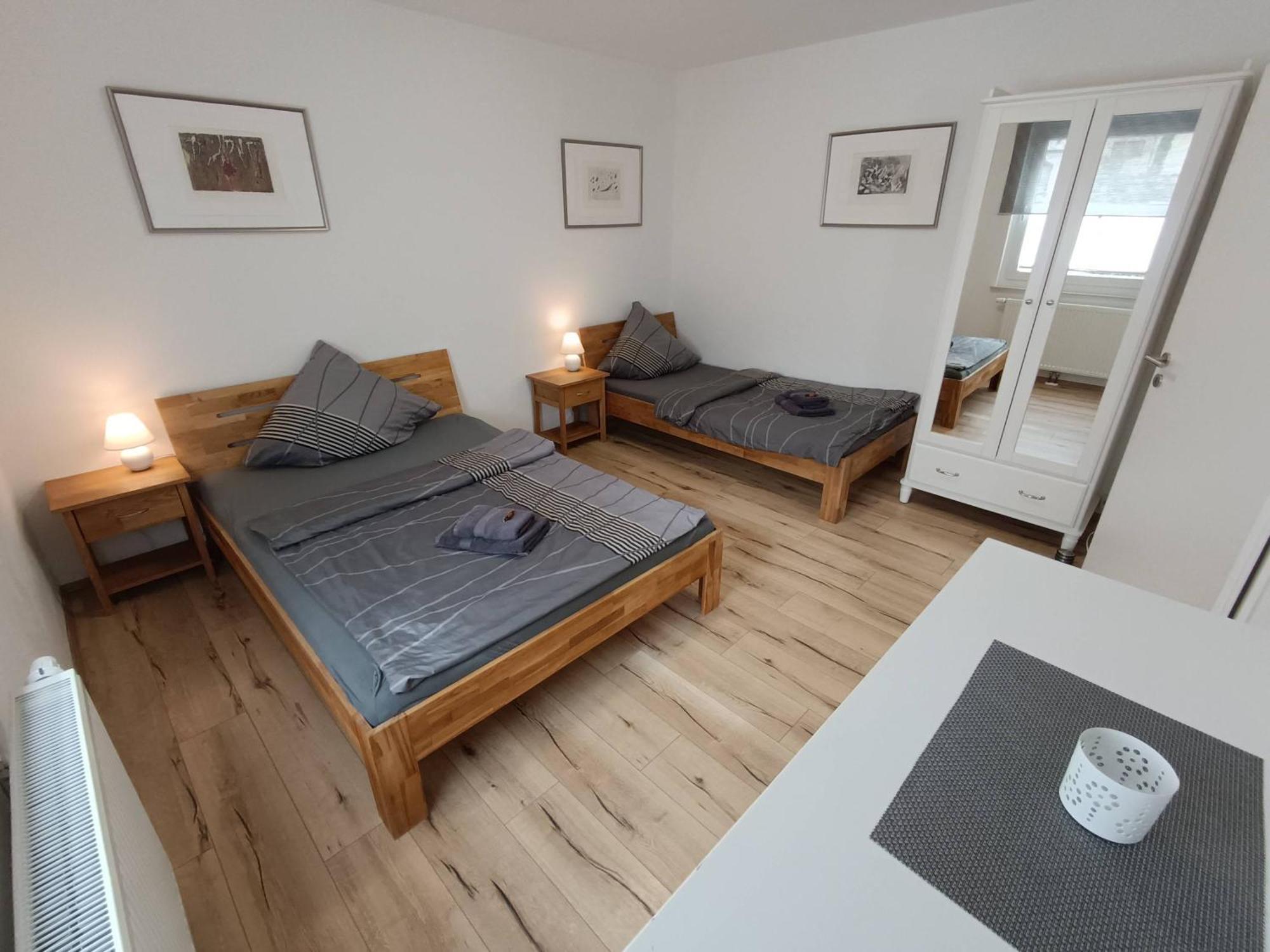 Ferienwohnung Am Rathaus Ландщул Стая снимка